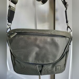 ⛔️SOLD⛔️IHKWIP Olive Green Crossbody Bag
